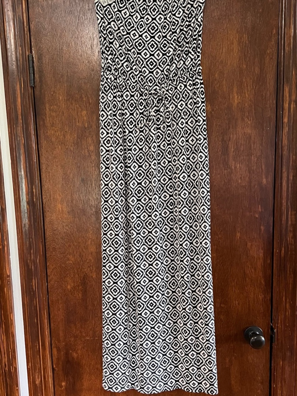 Old Navy Black and White Geometric strapless Maxi Sundress Sz S EUC